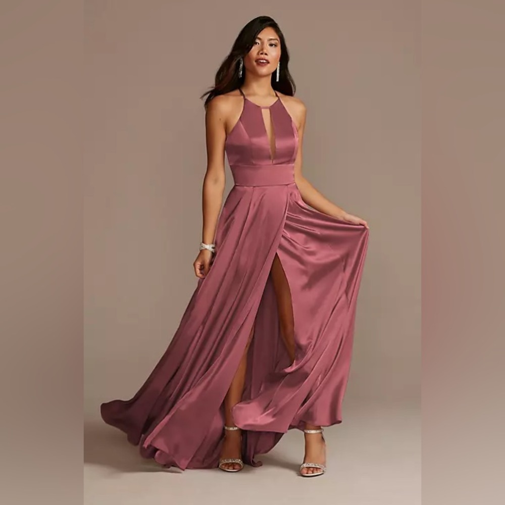 GALINA SIGNATURE dress-David’s bridal
charmeuse keyhole crisscross back dress